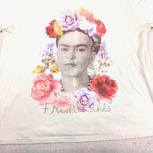 Love Tribe Frida Kahlo Off White Beautifully Detailed Floral Blouse Medium